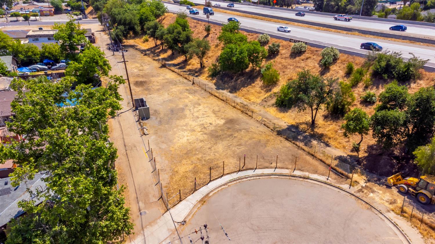 824 N Thesta Ave, Fresno, CA 93701