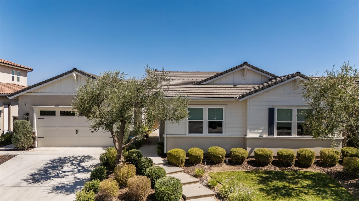 998 Highland Rd W, Madera, CA 93636