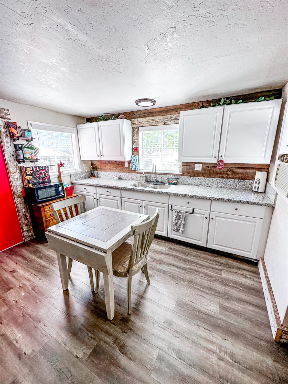 37969 Road 422, Oakhurst, CA 93644