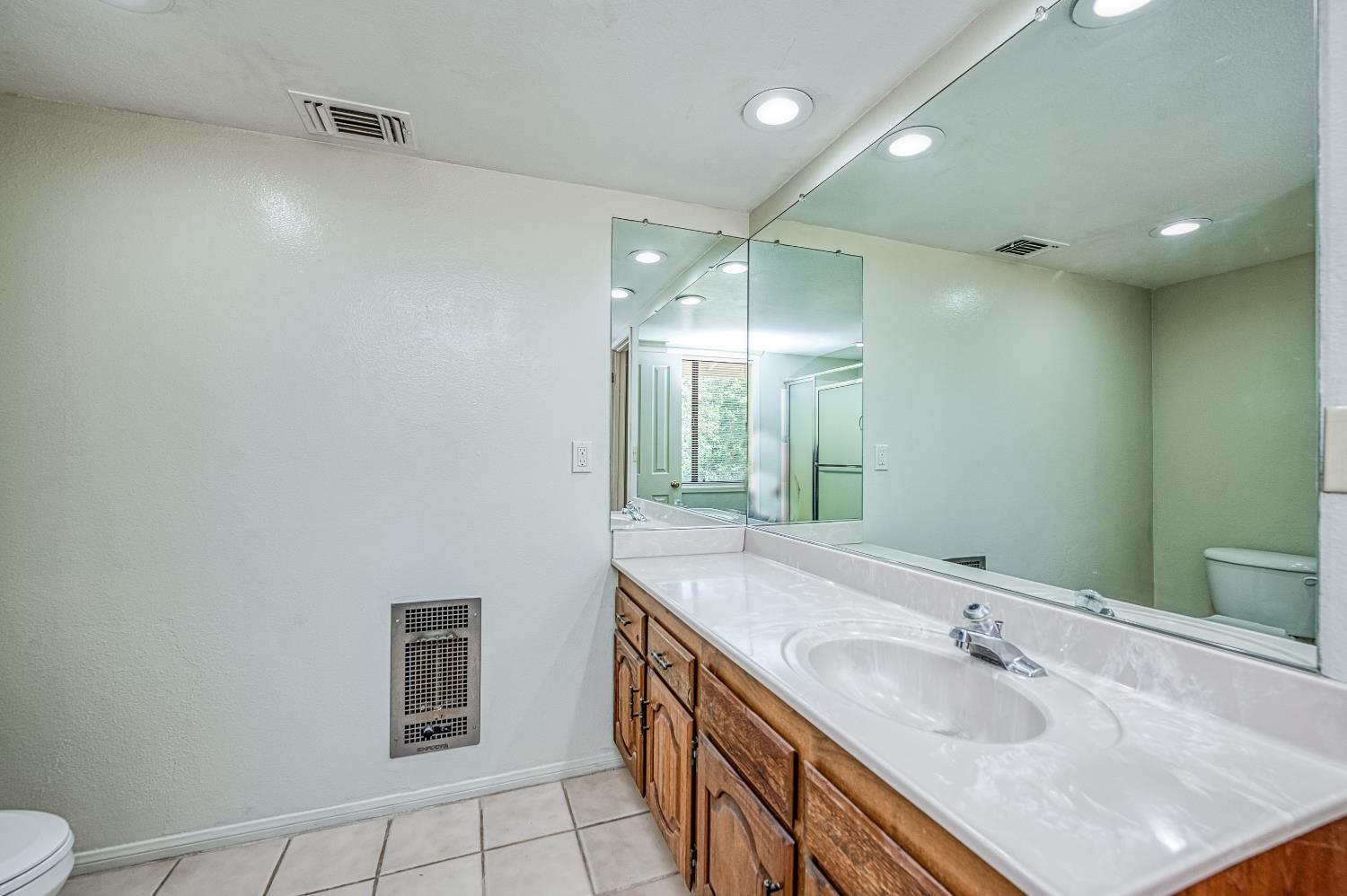 39000 Corlew Ln, Auberry, CA 93602