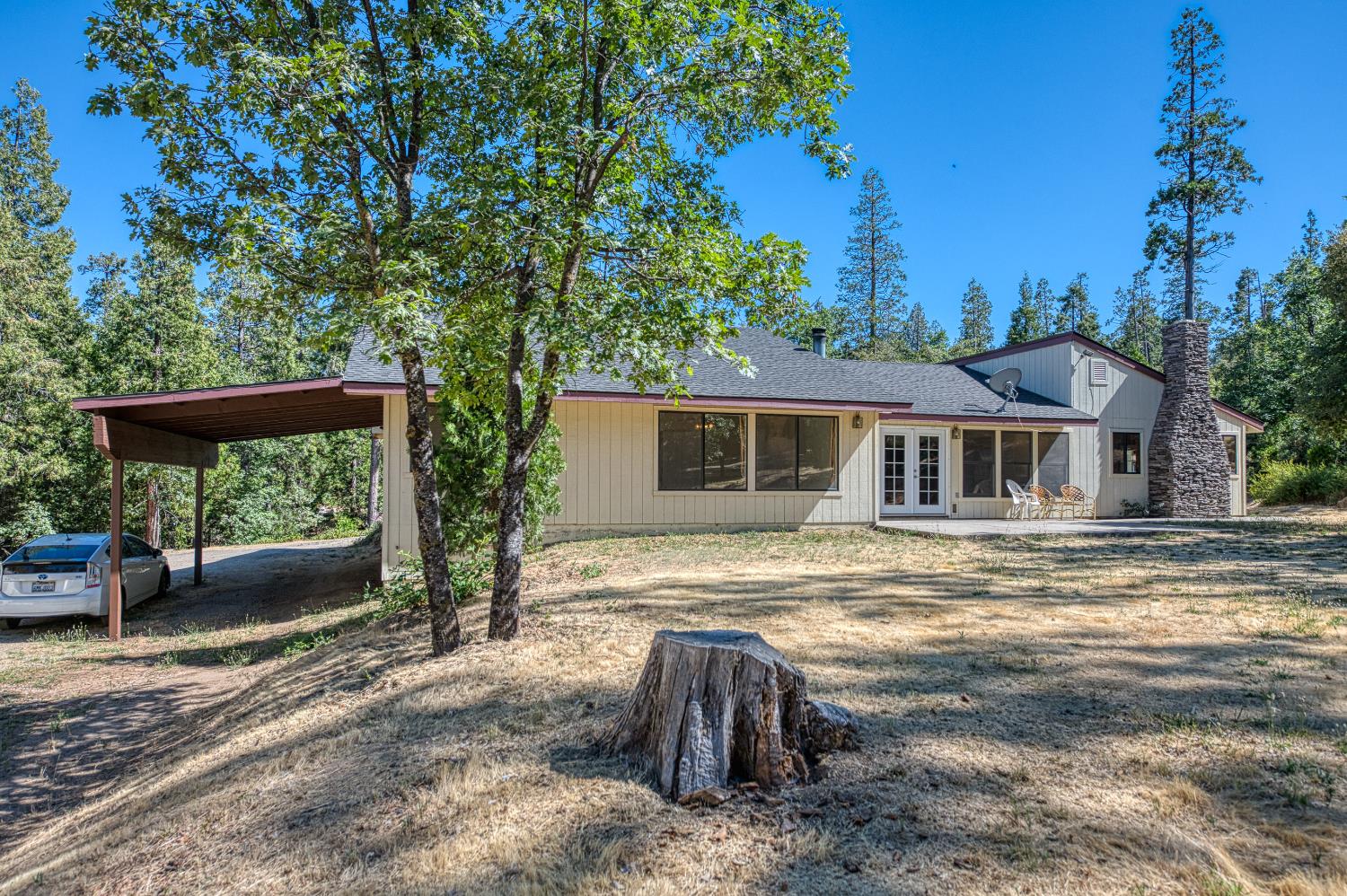 39000 Corlew Ln, Auberry, CA 93602