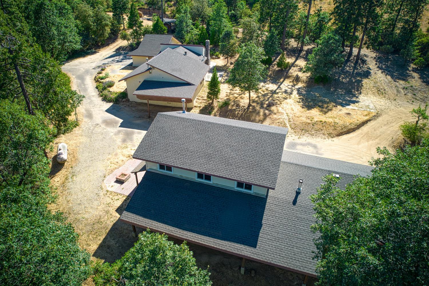 39000 Corlew Ln, Auberry, CA 93602