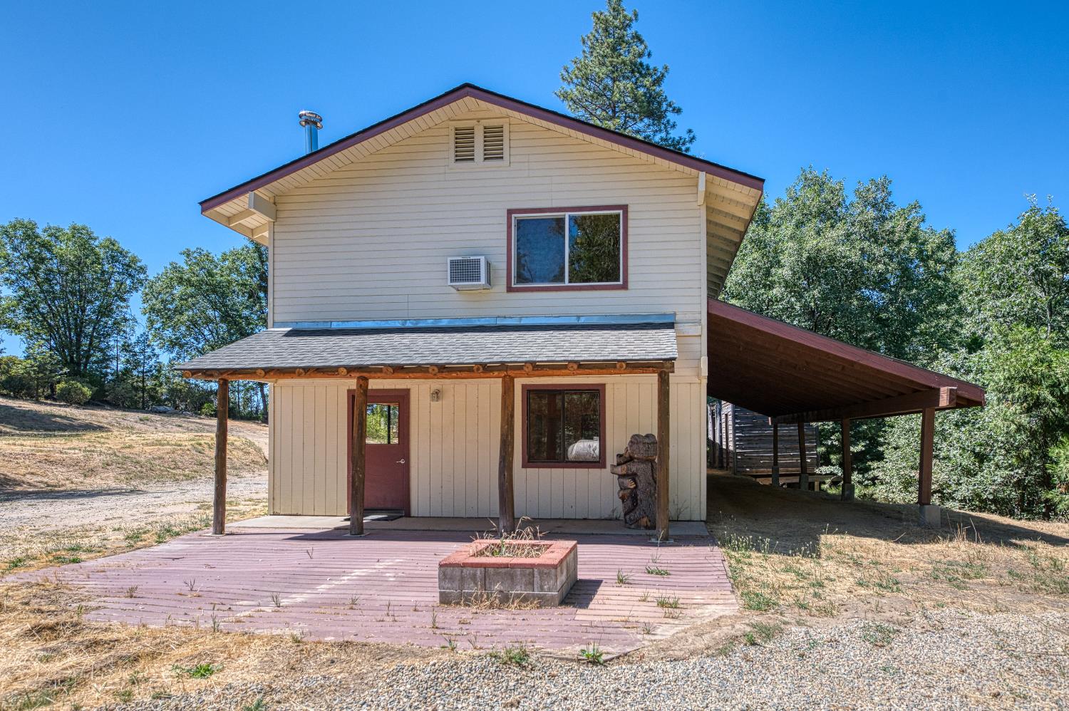39000 Corlew Ln, Auberry, CA 93602