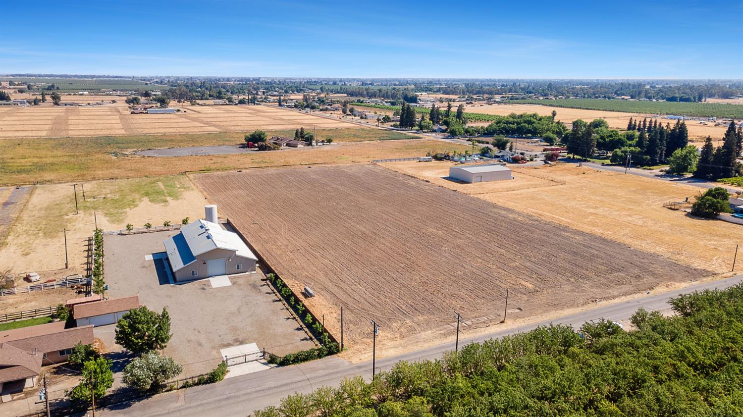 0 0 W Olive Ave W, Fresno, CA 93723