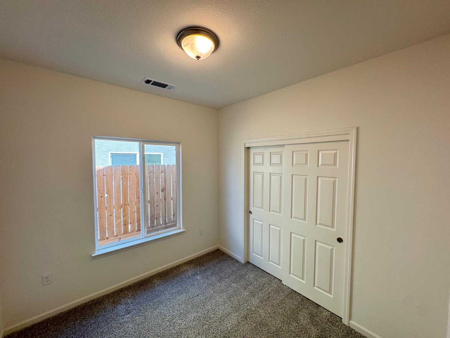 1221 E Orange St, Avenal, CA 93204