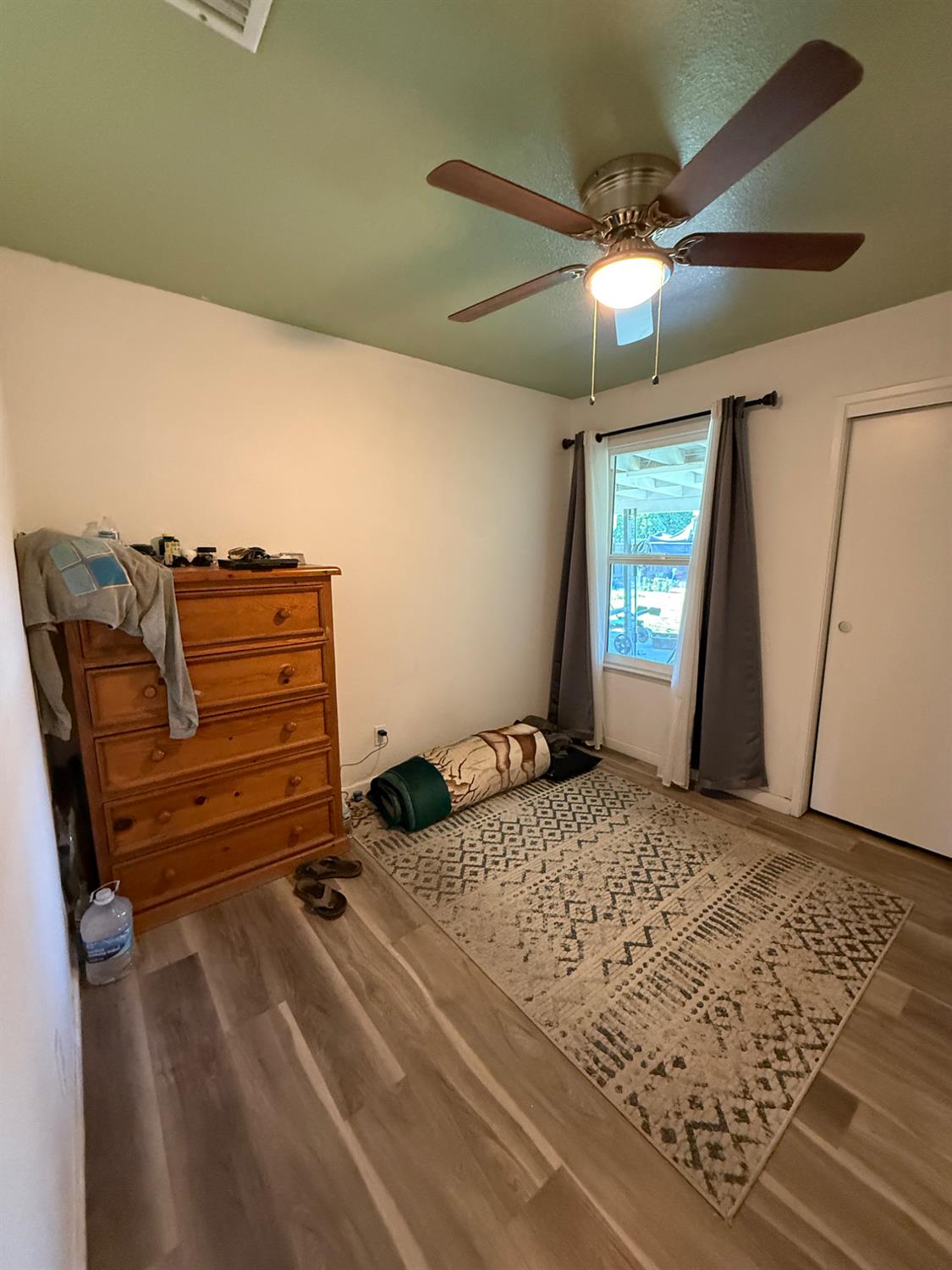 2662 Yerba St, Selma, CA 93662