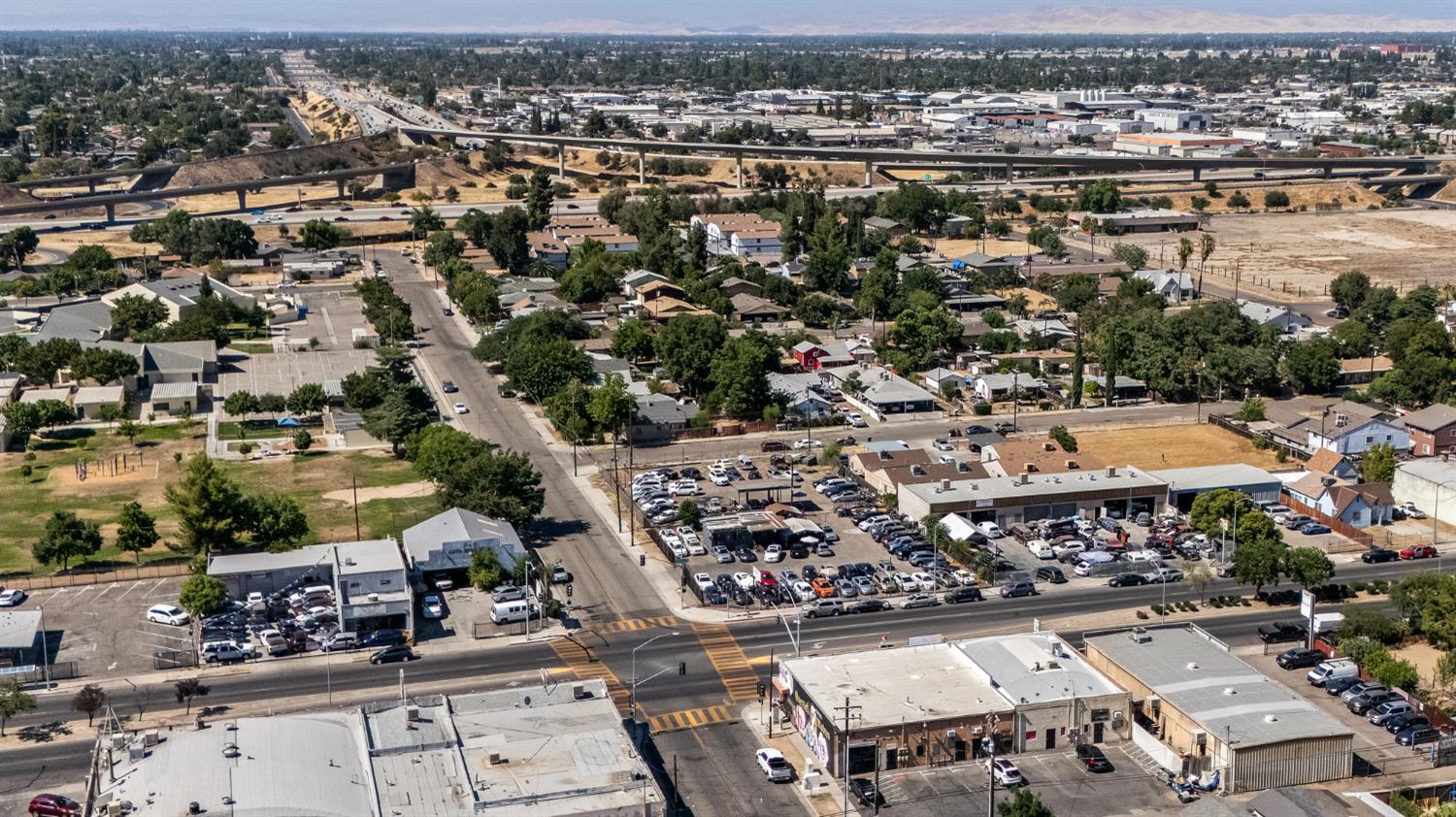 4505 E Belmont Ave, Fresno, CA 93702