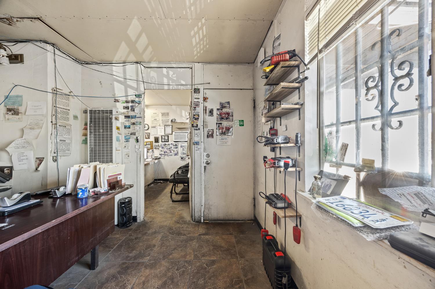 4505 E Belmont Ave, Fresno, CA 93702