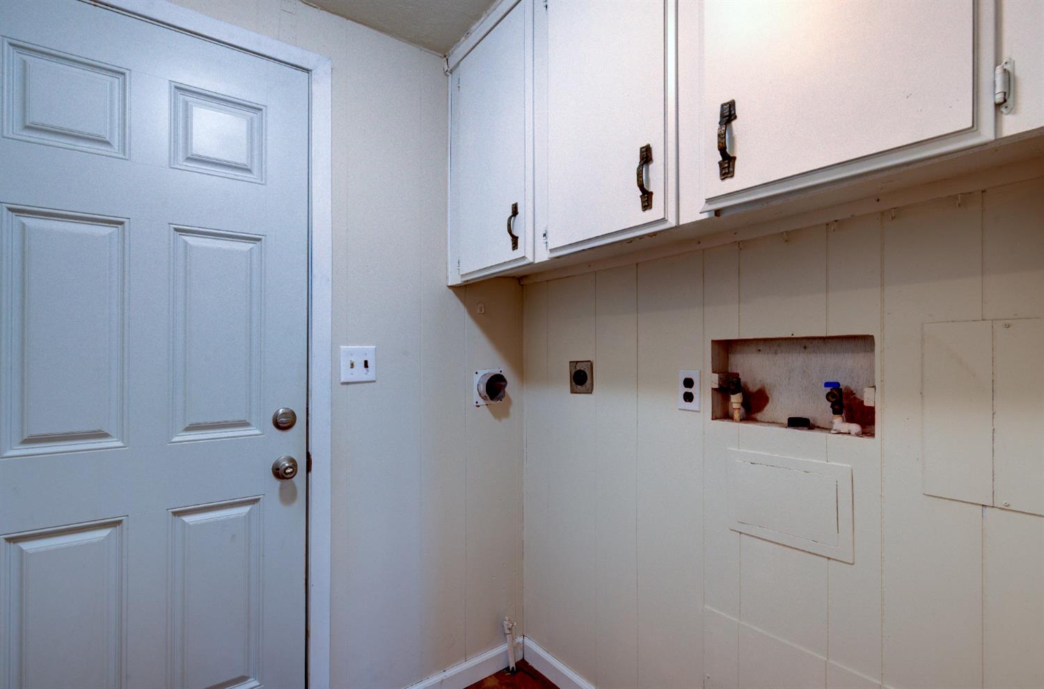 32748 Indian Guide Rd, Yokuts Valley, CA 93675