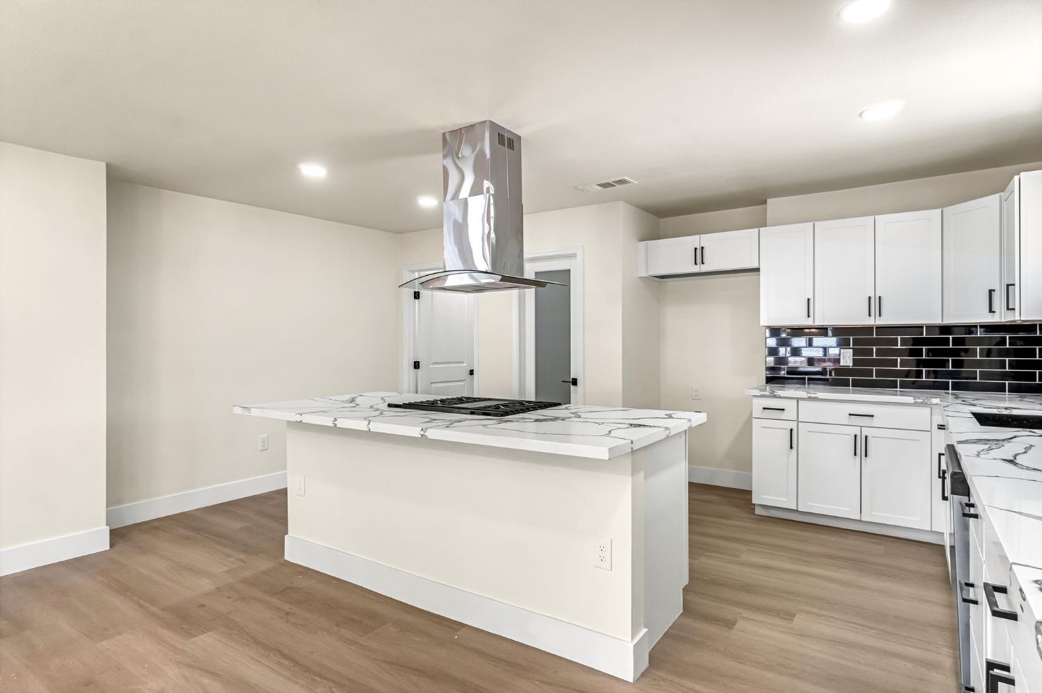 2643 B St, Selma, CA 93662