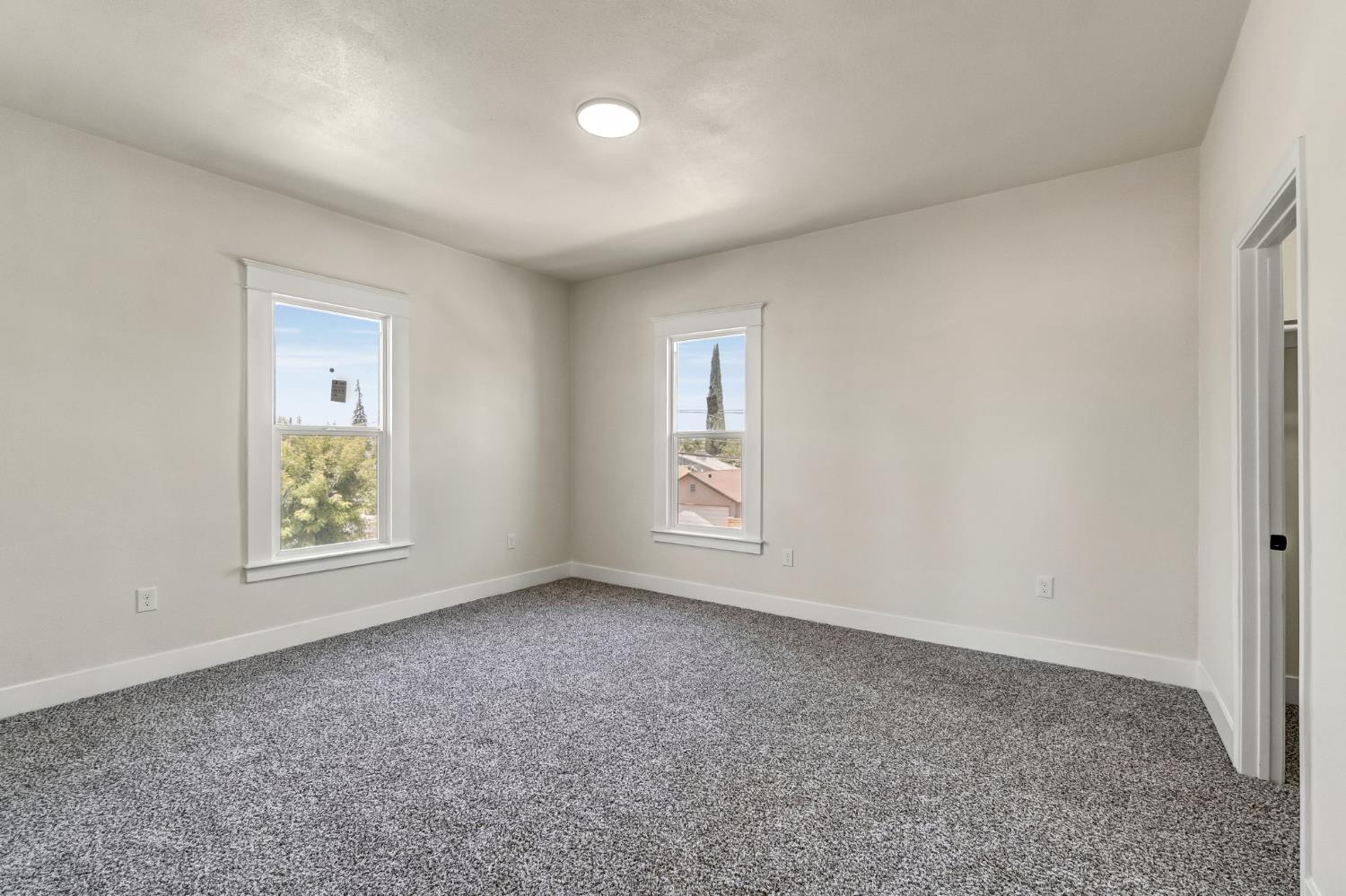 2643 B St, Selma, CA 93662