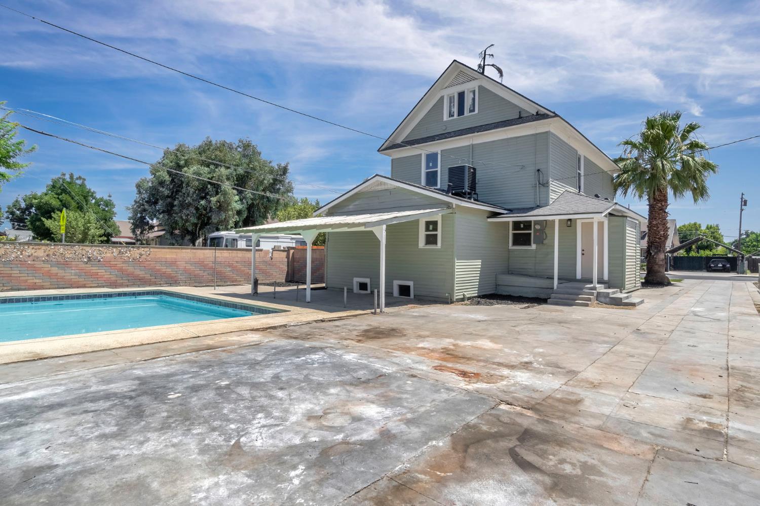 2643 B St, Selma, CA 93662