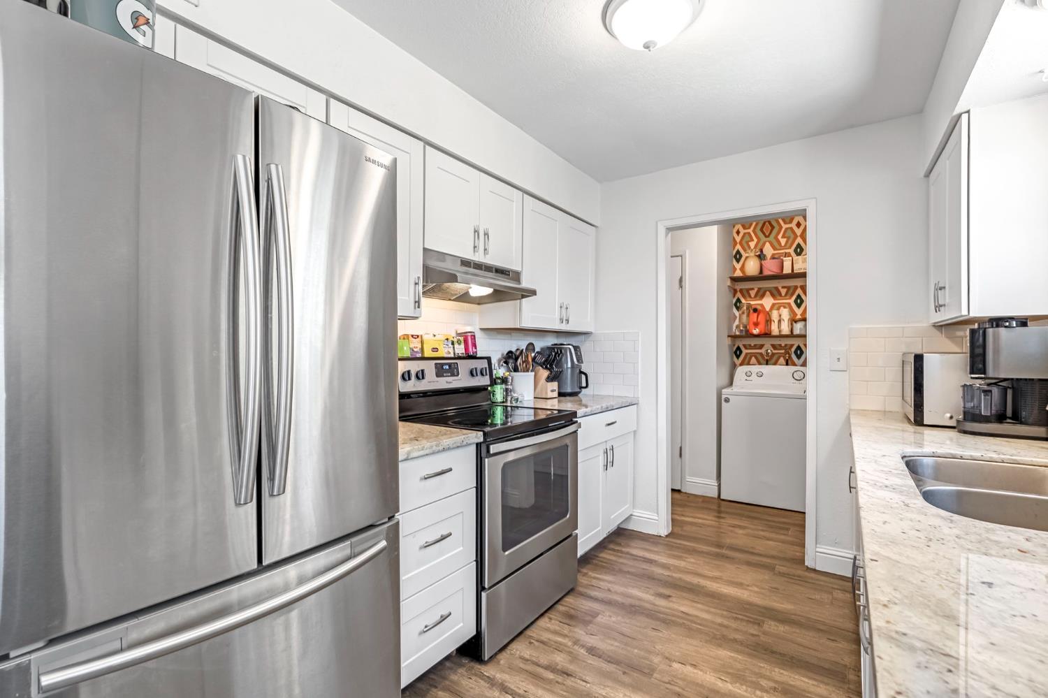 4679 E Pitt Ave, Fresno, CA 93725