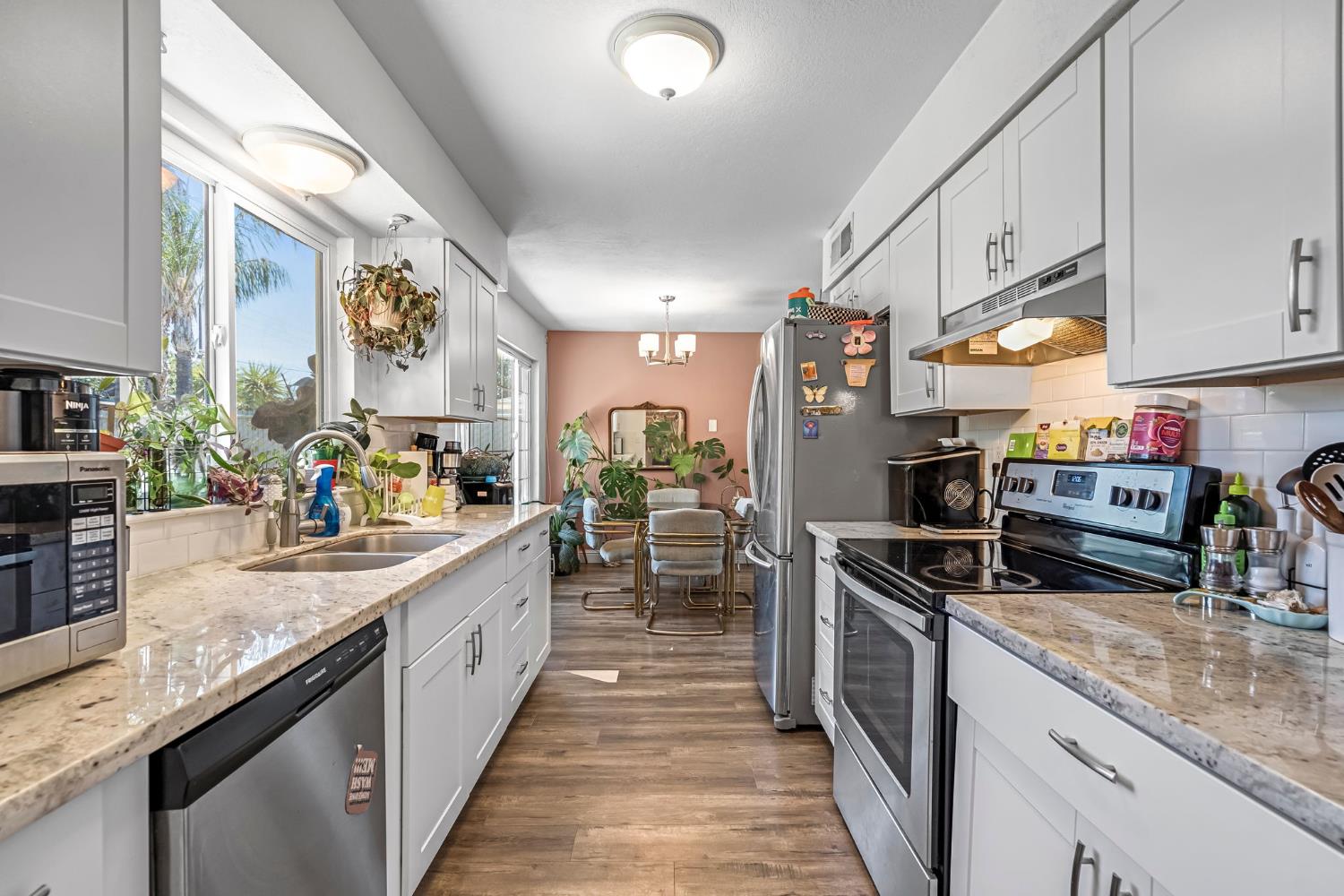 4679 E Pitt Ave, Fresno, CA 93725