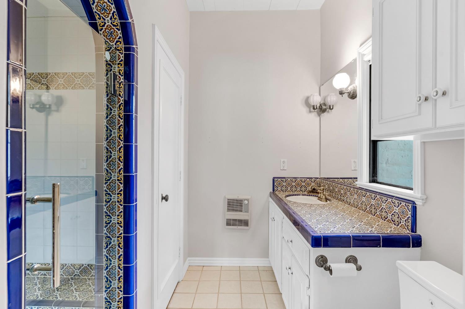 4689 N Van Ness Blvd, Fresno, CA 93704