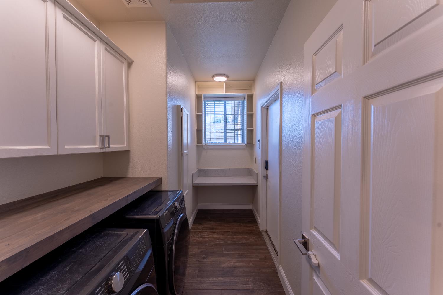 1963 Rialto Ct, Clovis, CA 93611