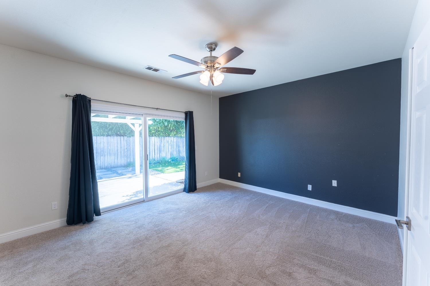 1963 Rialto Ct, Clovis, CA 93611