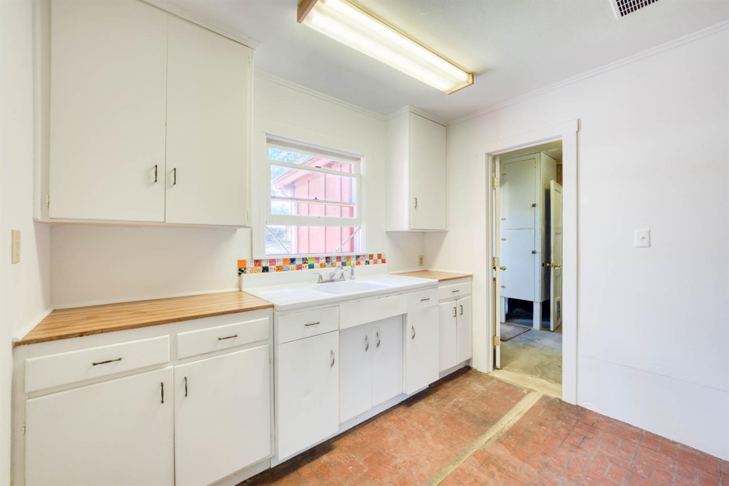 31913 Auberry Road, Auberry, CA 93602