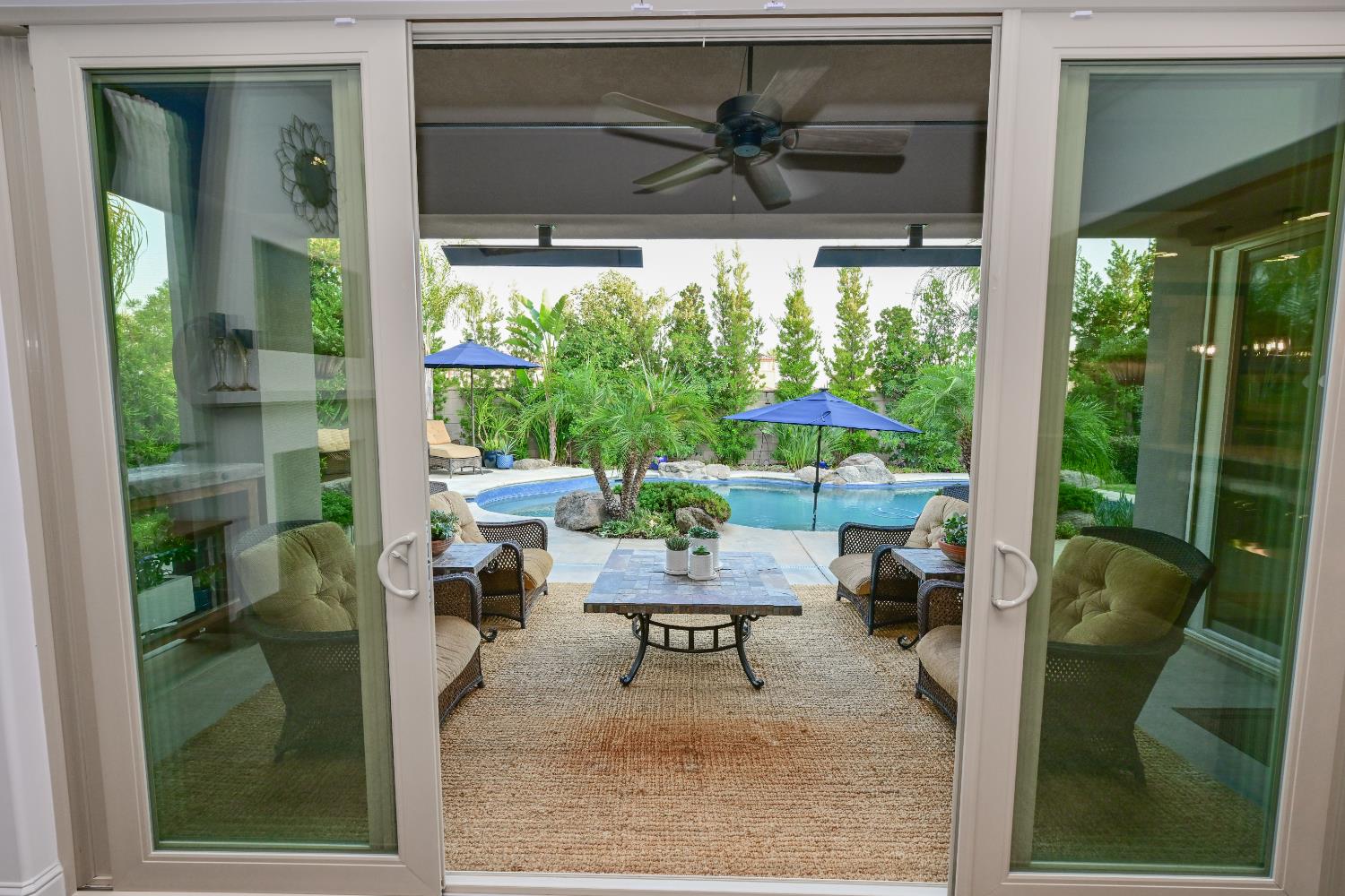 2445 E Copper Hill Way, Fresno, CA 93730