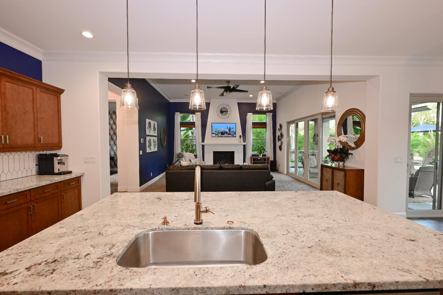 2445 E Copper Hill Way, Fresno, CA 93730