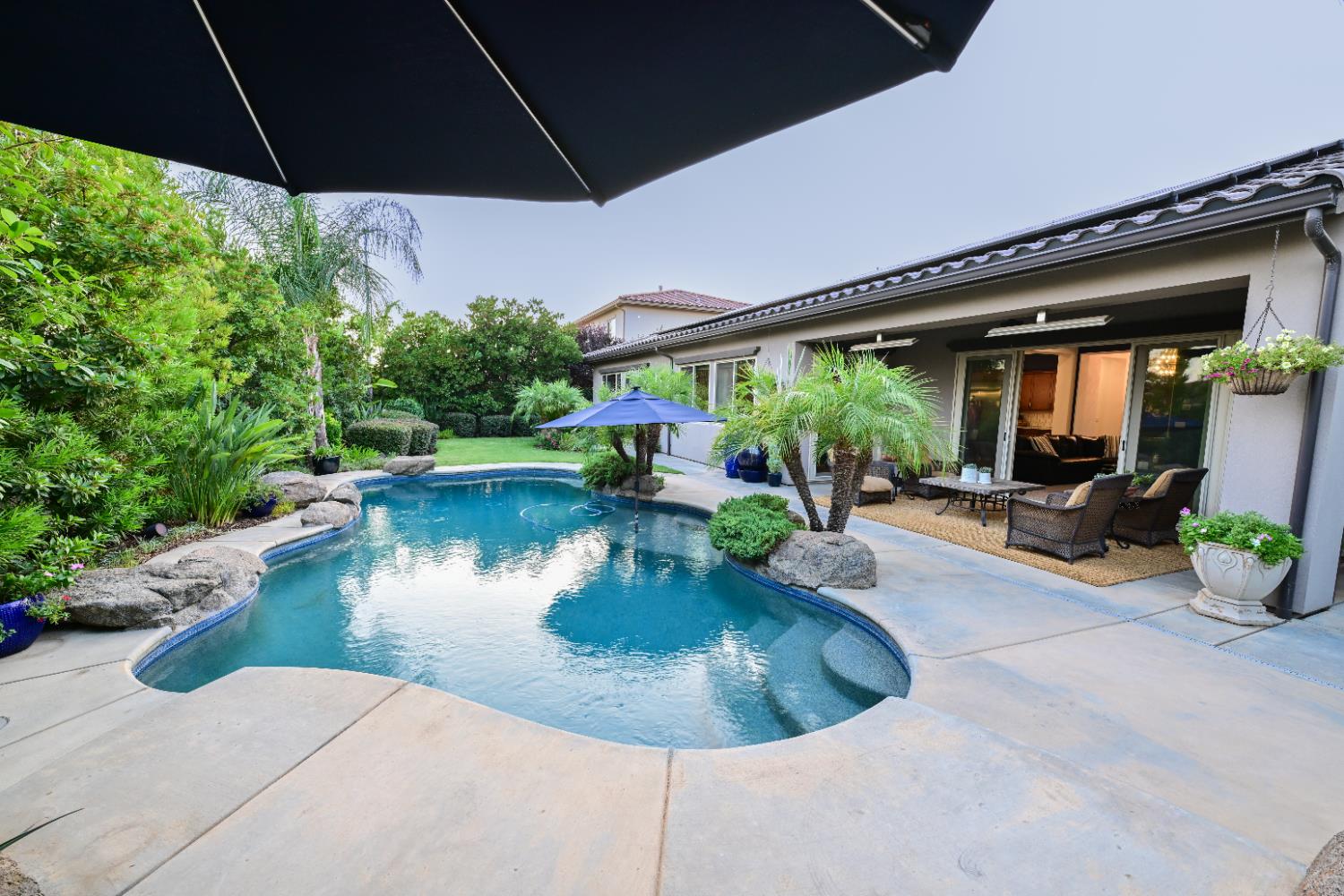 2445 E Copper Hill Way, Fresno, CA 93730