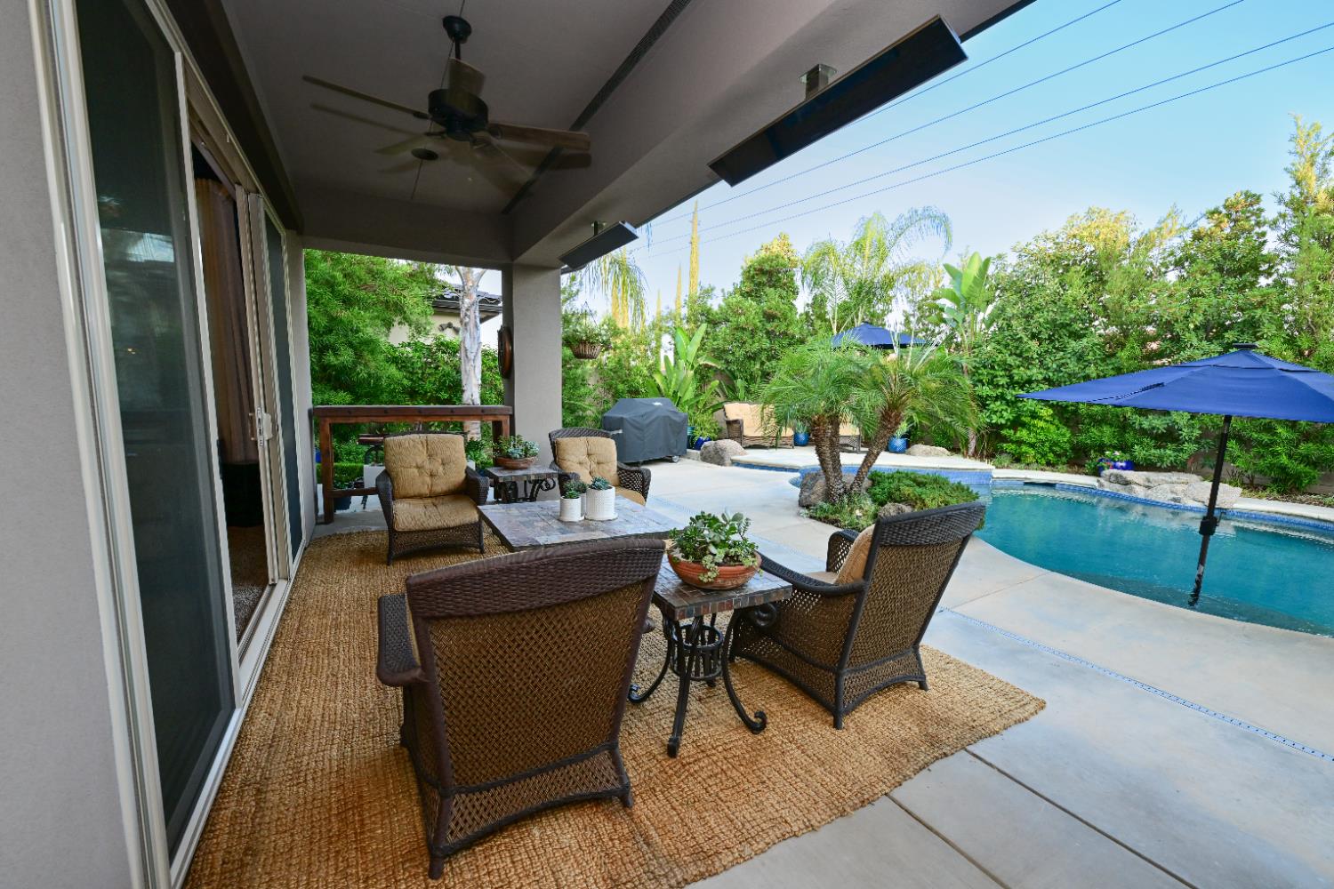 2445 E Copper Hill Way, Fresno, CA 93730