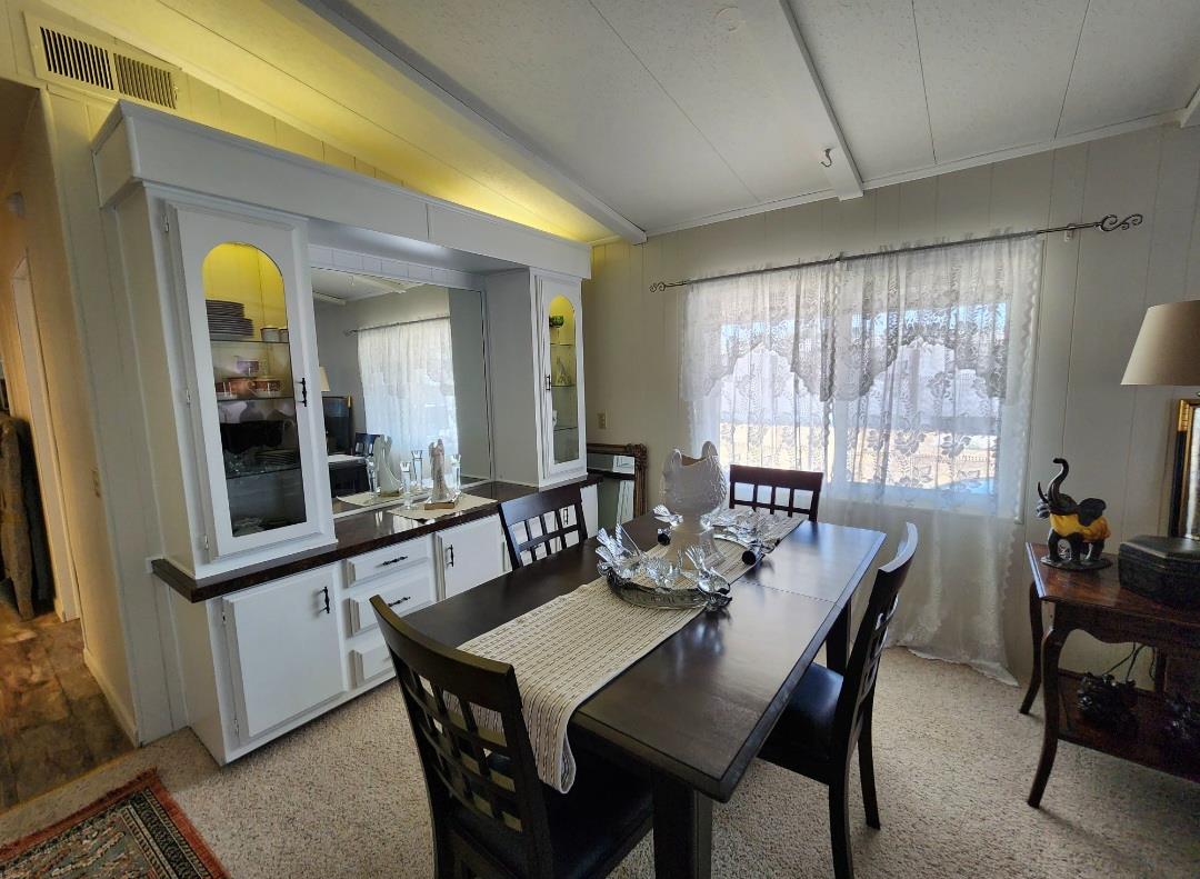 105 W Herndon Ave #Sp 33, Pinedale, CA 93650