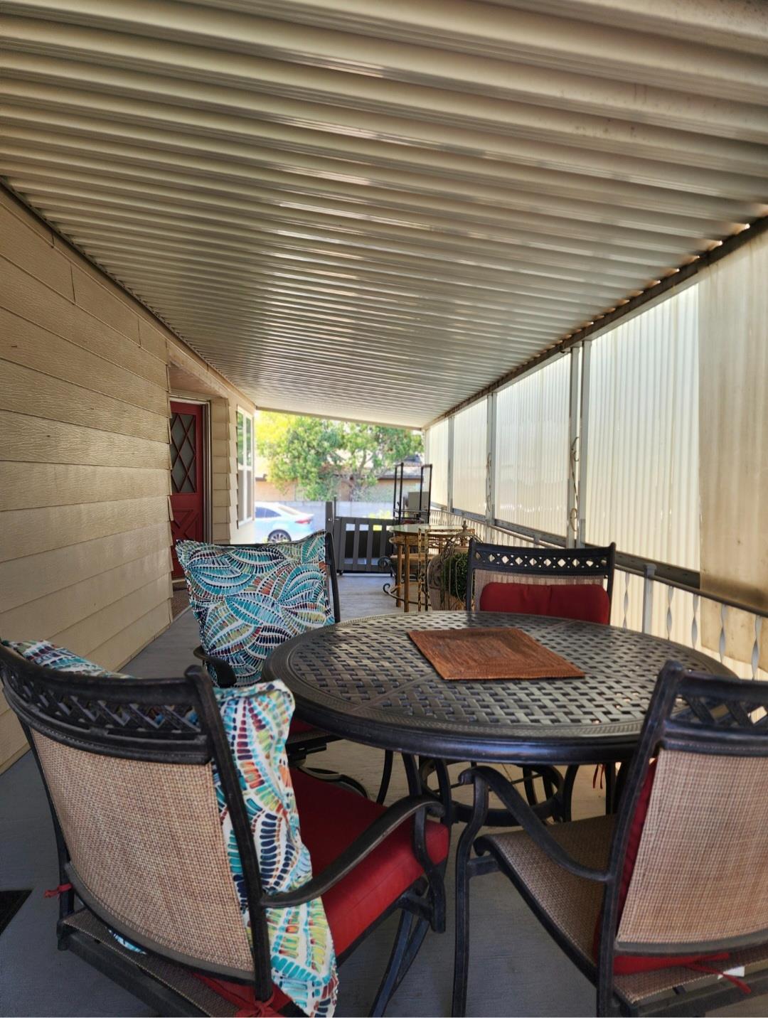 105 W Herndon Ave #Sp 33, Pinedale, CA 93650