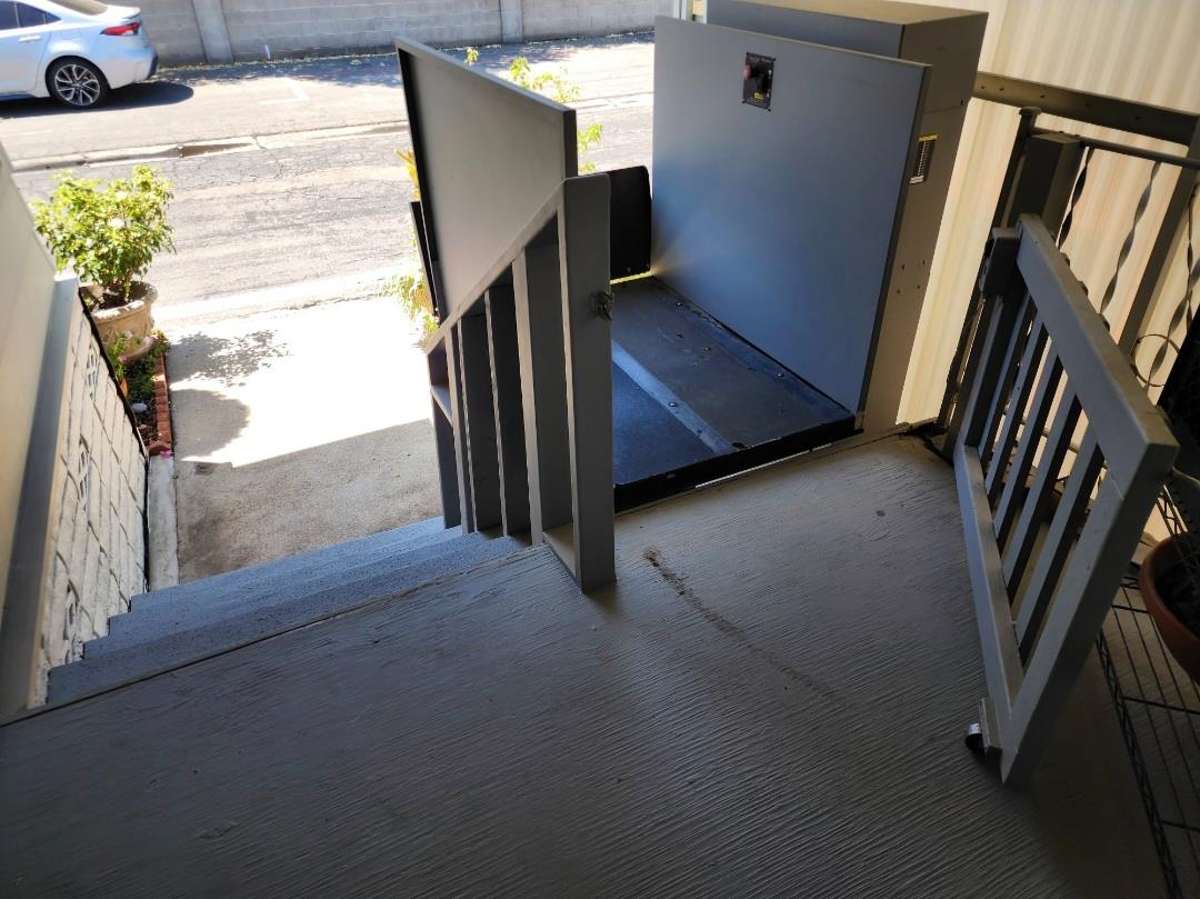 105 W Herndon Ave #Sp 33, Pinedale, CA 93650