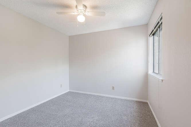 793 E Buckhill Rd, Fresno, CA 93720