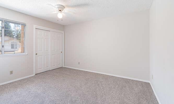 793 E Buckhill Rd, Fresno, CA 93720