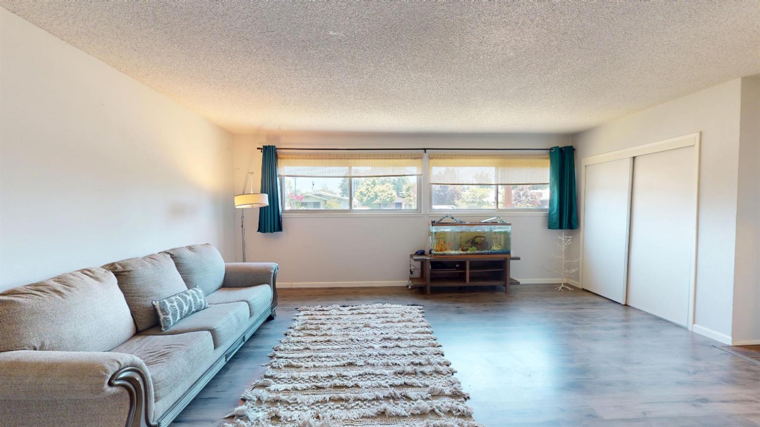 2605 N Wishon Ave, Fresno, CA 93704