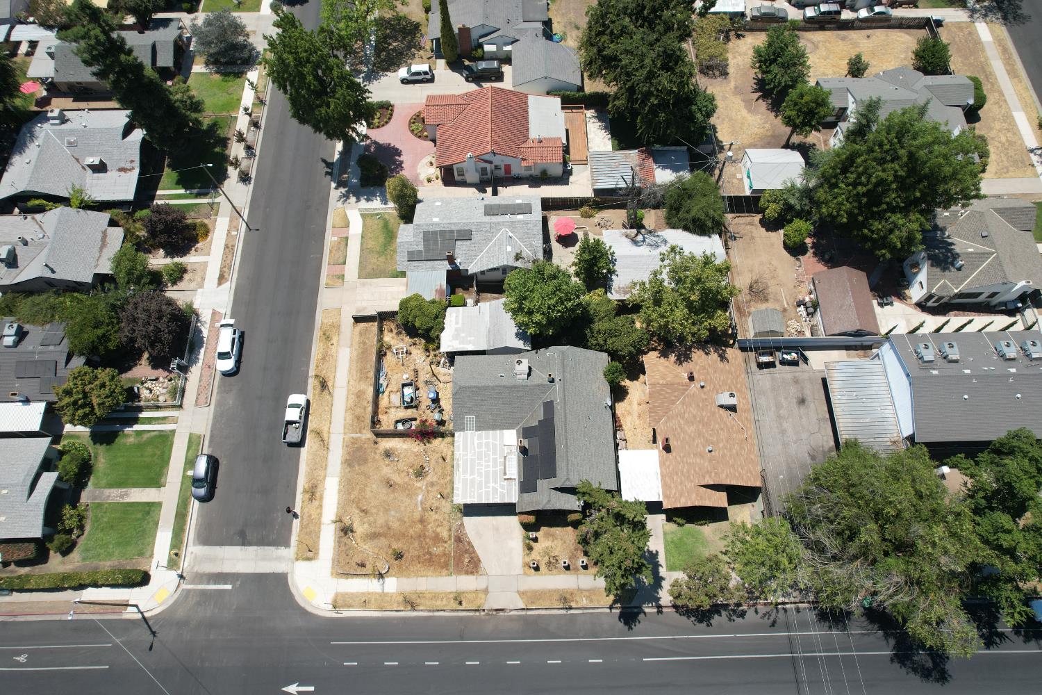 2605 N Wishon Ave, Fresno, CA 93704