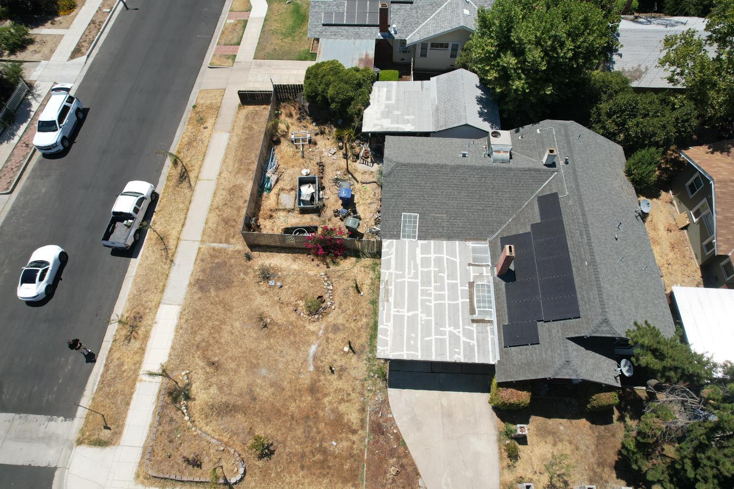 2605 N Wishon Ave, Fresno, CA 93704