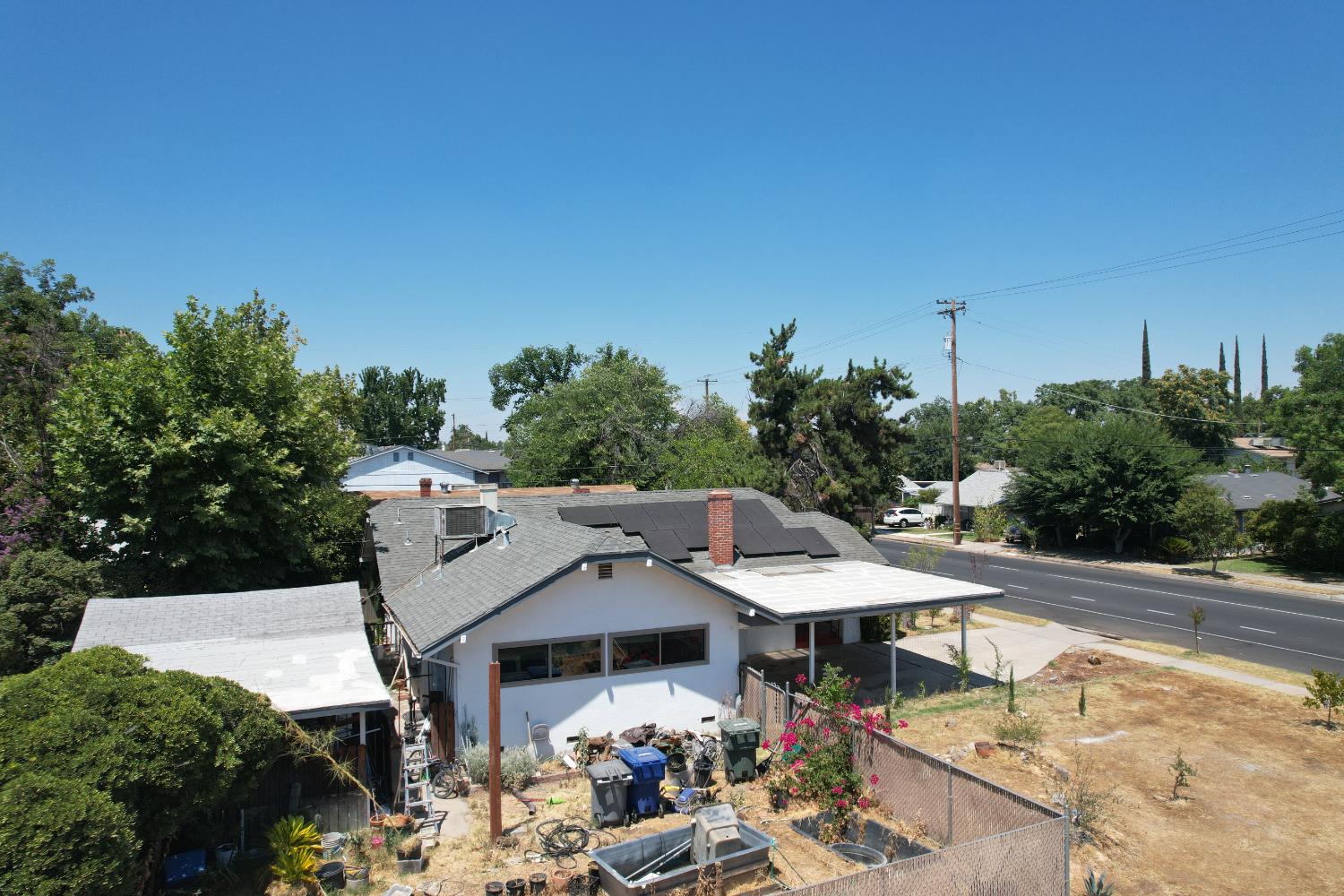 2605 N Wishon Ave, Fresno, CA 93704