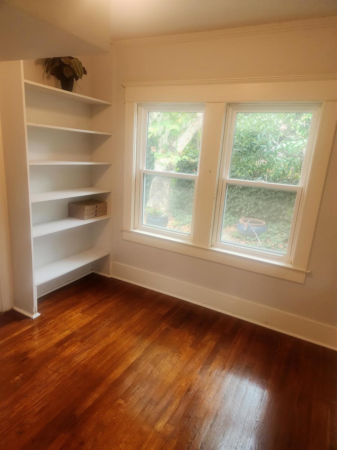 2605 N Wishon Ave, Fresno, CA 93704