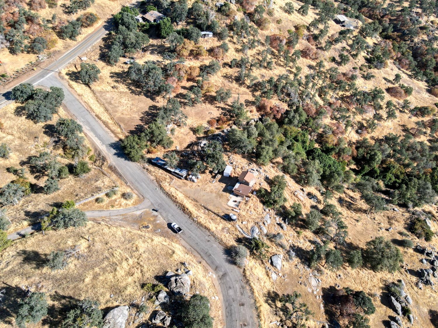 0 0 Partridge Ln, Yokuts Valley, CA 93675