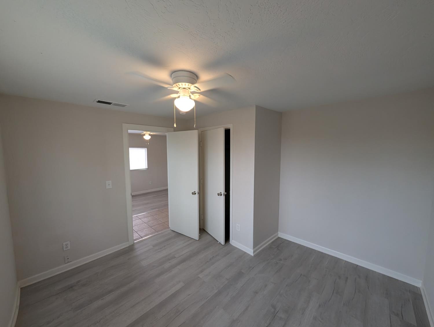 1126 E Princeton Ave, Fresno, CA 93704