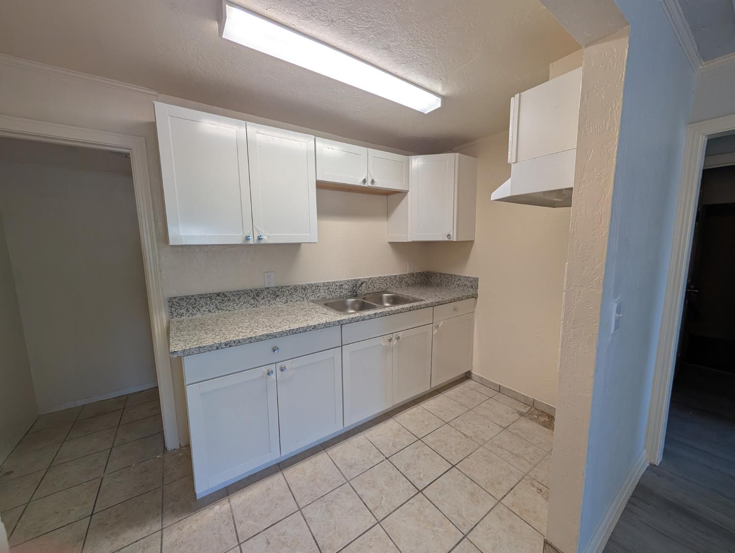 1126 E Princeton Ave, Fresno, CA 93704