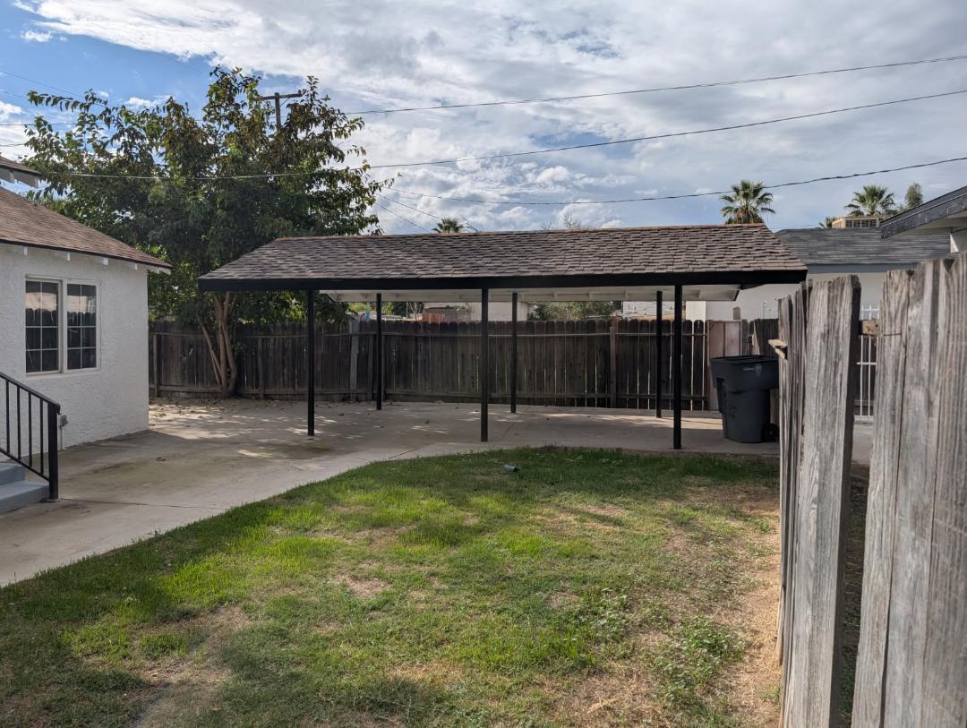 1126 E Princeton Ave, Fresno, CA 93704