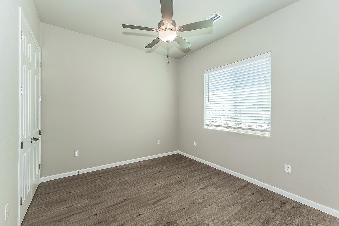 6008 E Sussex Way, Fresno, CA 93727