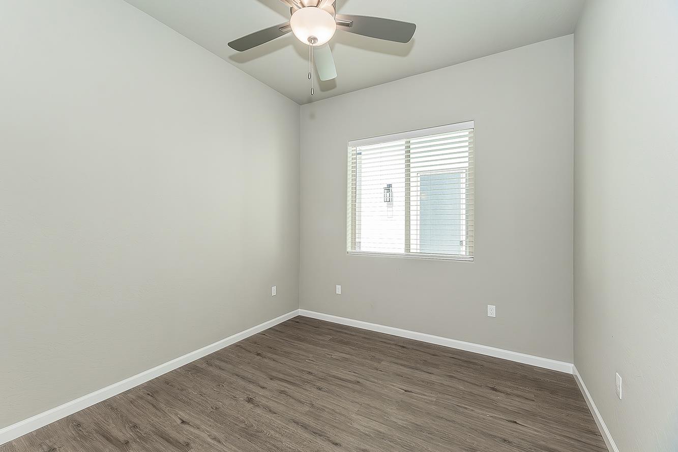 6008 E Sussex Way, Fresno, CA 93727