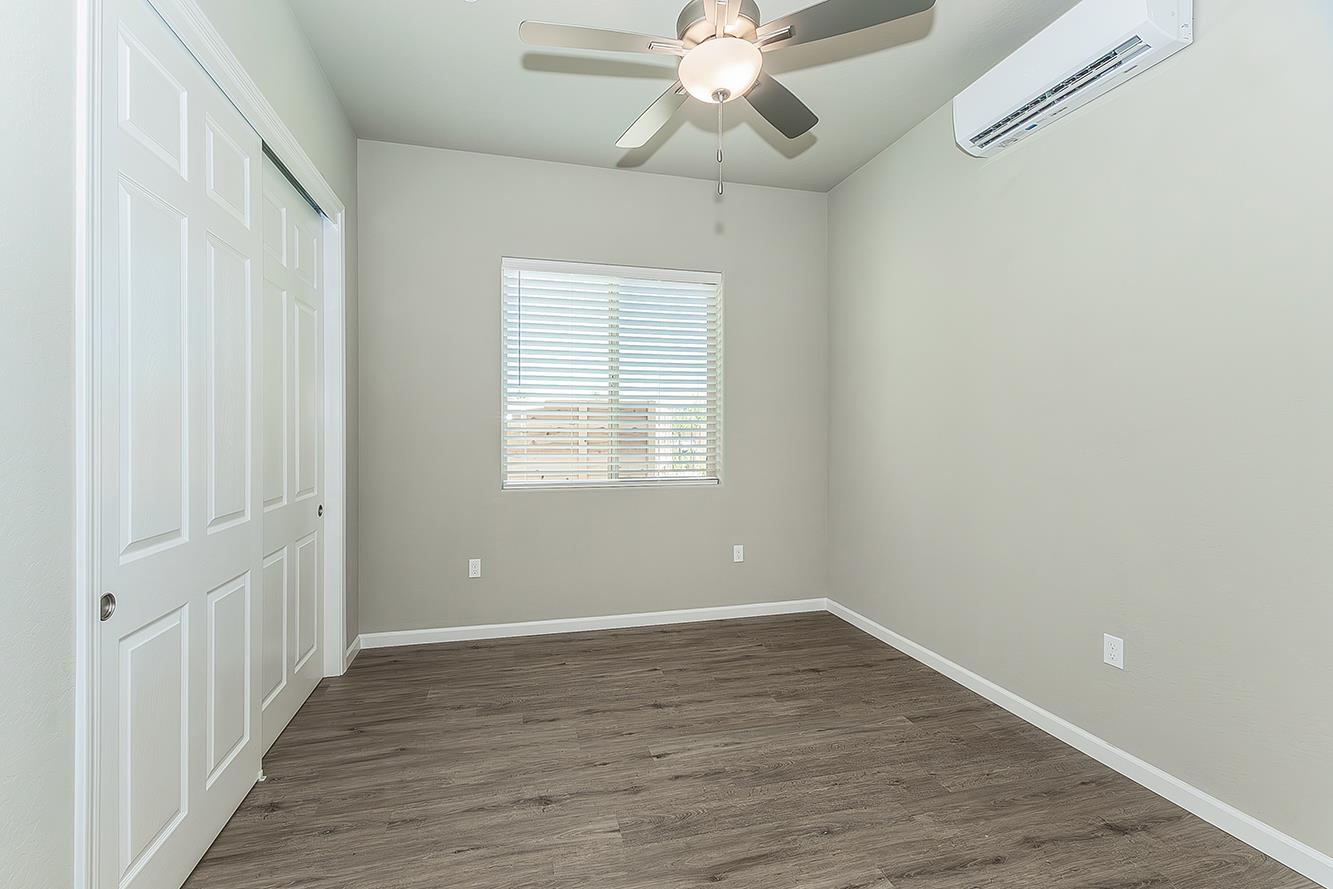 6008 E Sussex Way, Fresno, CA 93727