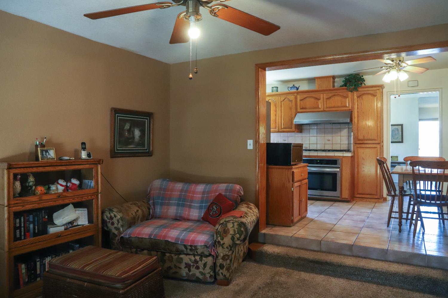 2811 E Shields Ave, Fresno, CA 93726