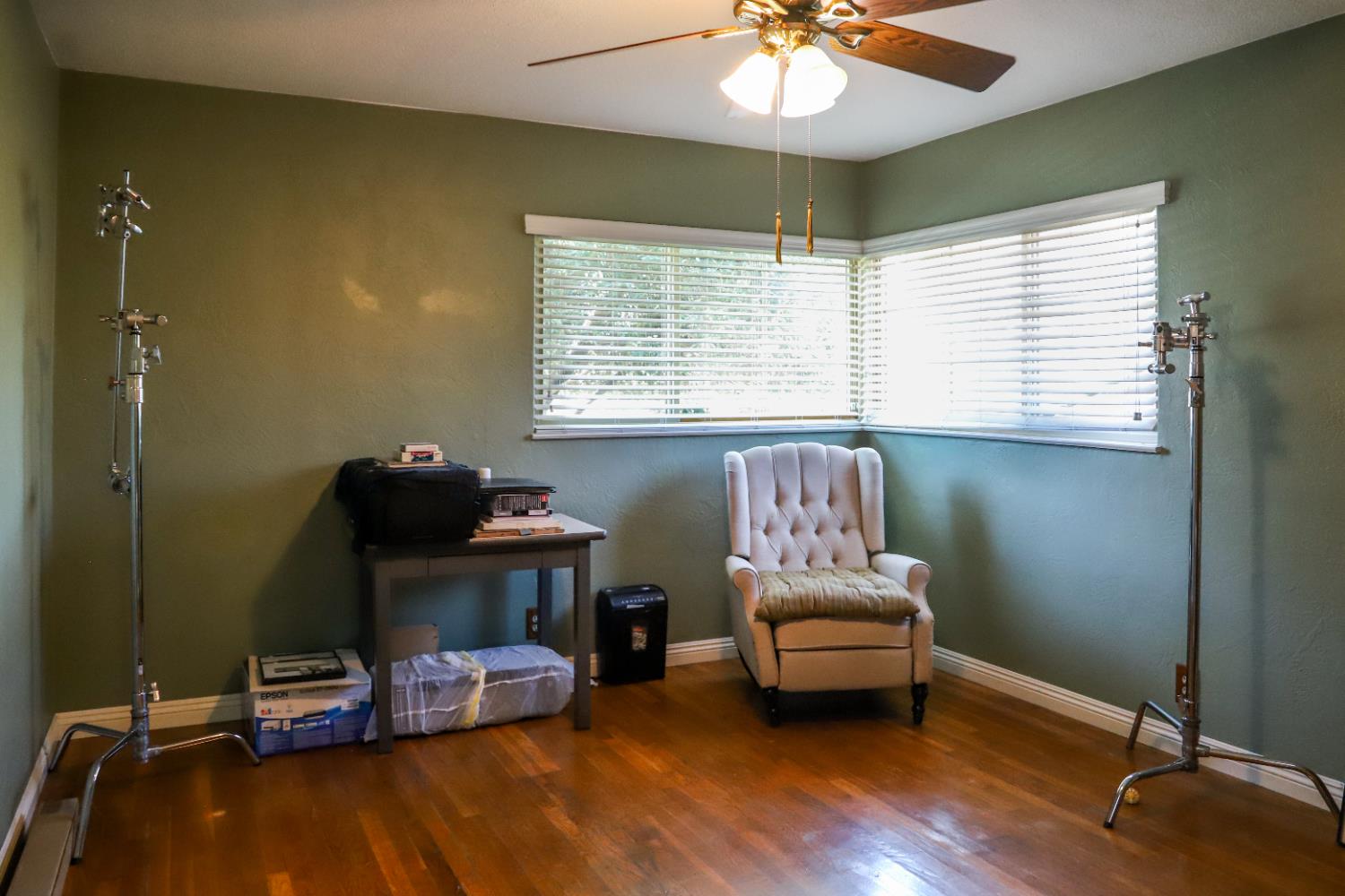 2811 E Shields Ave, Fresno, CA 93726