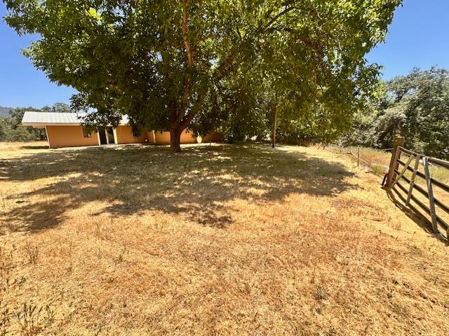 45911 Orchard Dr, Miramonte, CA 93641