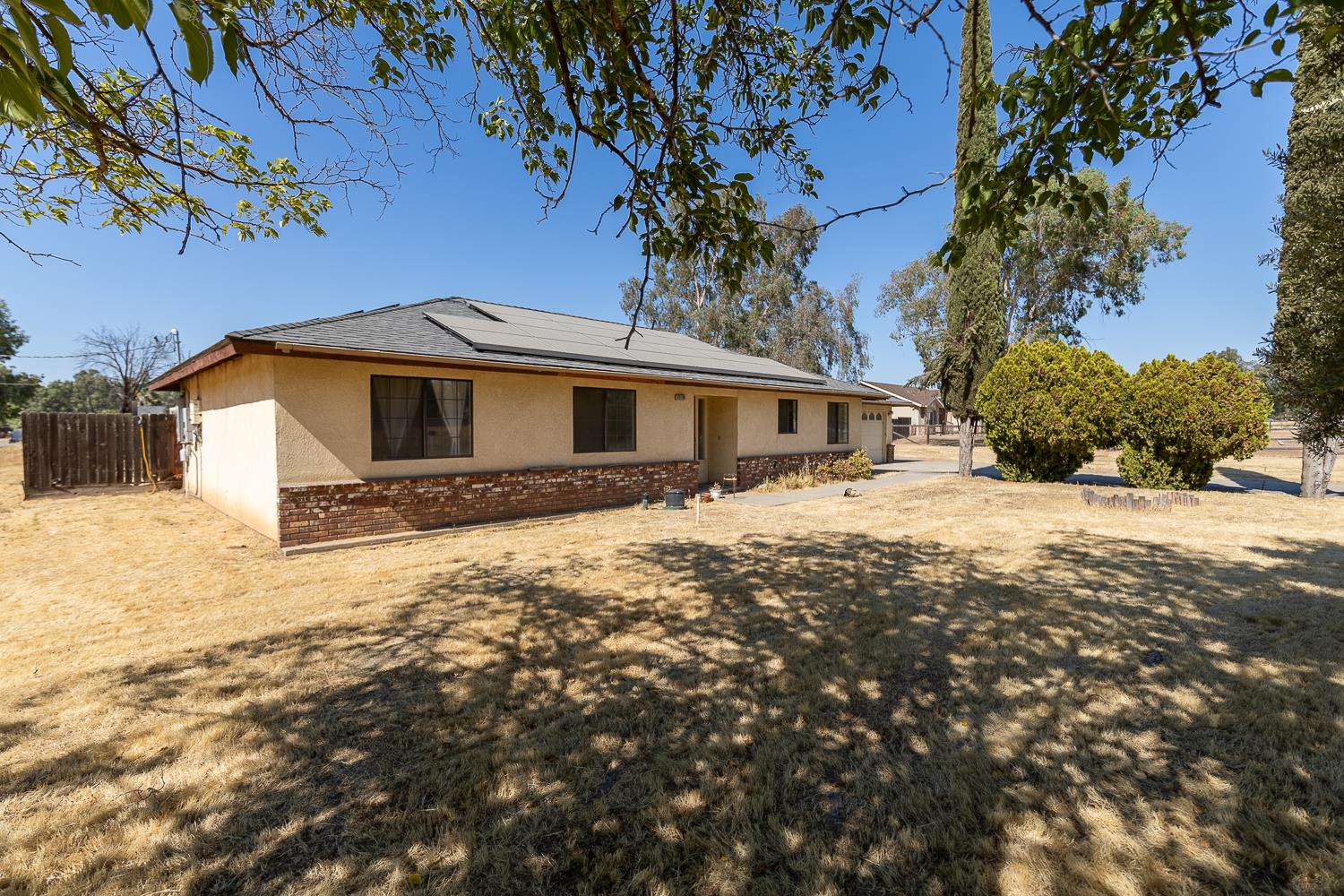 25199 Avenue 18, Madera, CA 93638