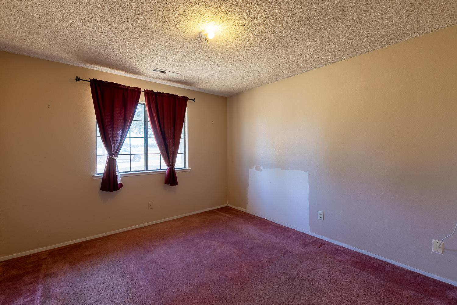 25199 Avenue 18, Madera, CA 93638