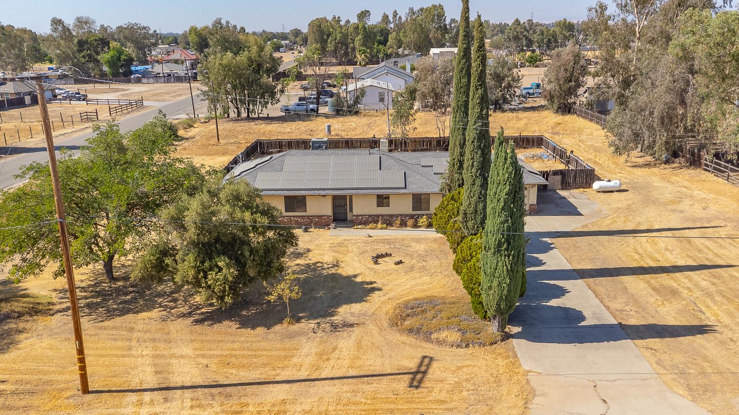 25199 Avenue 18, Madera, CA 93638