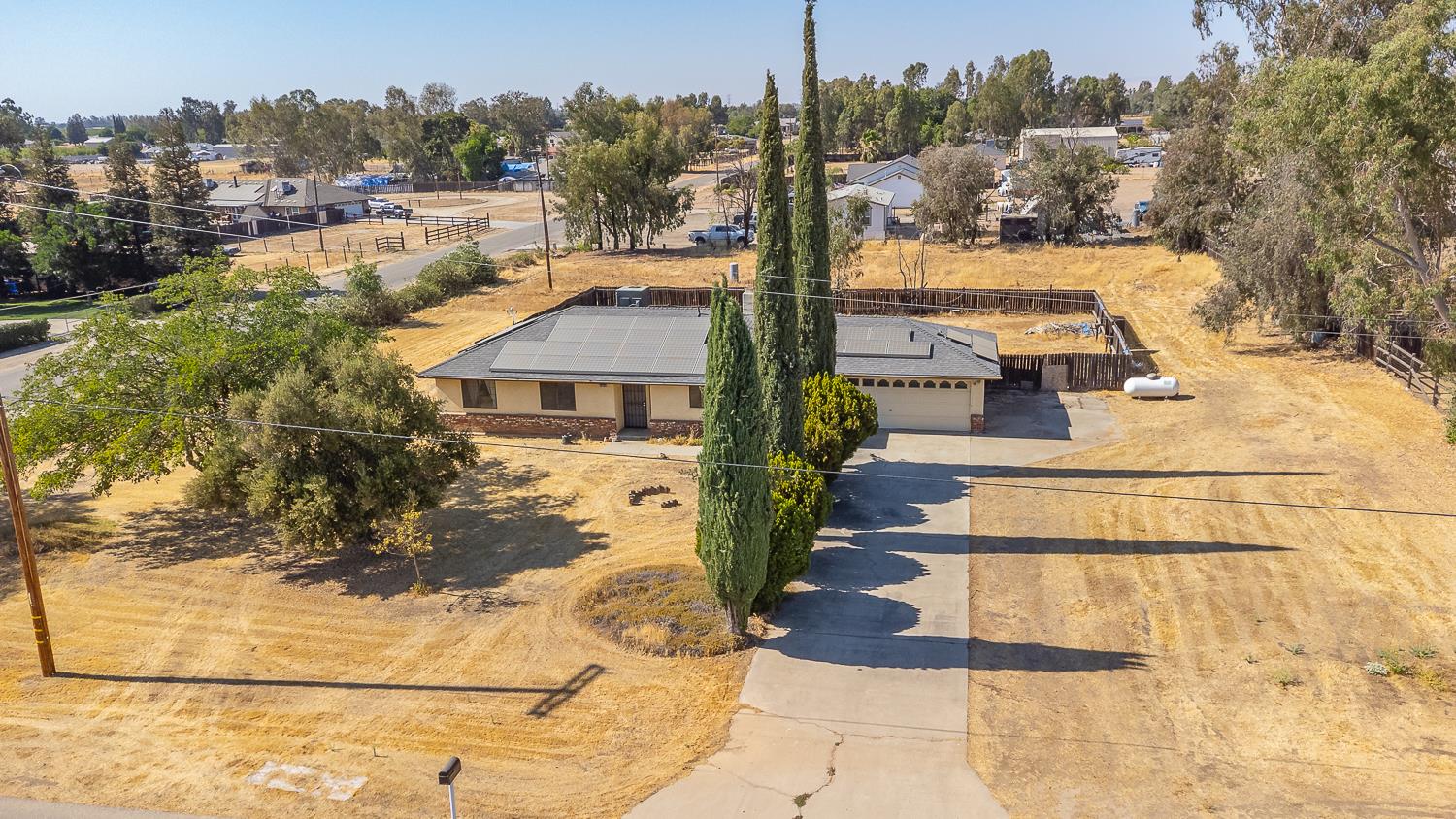 25199 Avenue 18, Madera, CA 93638